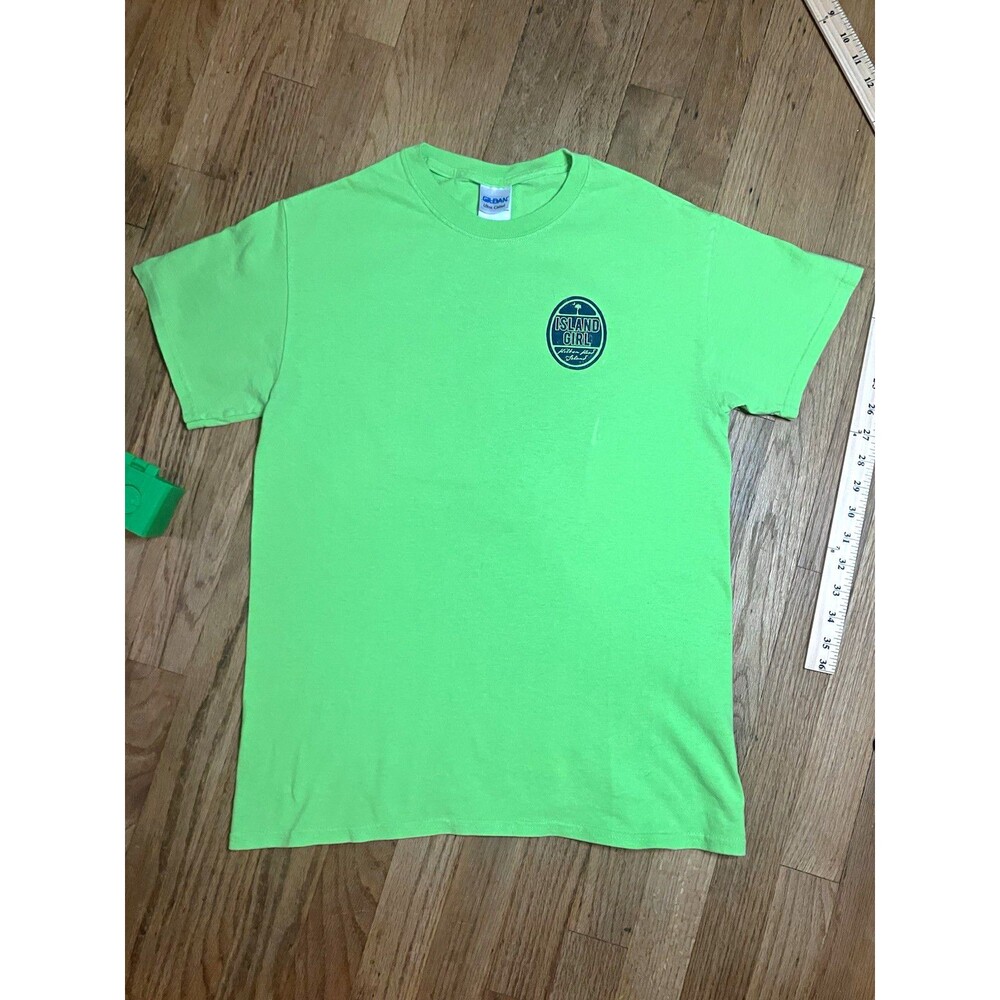 Gildan Ultra Cotton Island Girl Hilton Head Graphic Green Tee Crew Neck S